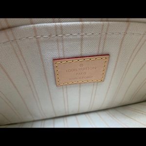 Louis Vuitton Neverfull Pochette wristlet Damier